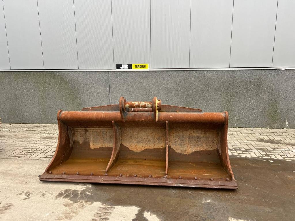 Volvo EC 480 E L coupler + bucket - Кофа за Строителна техника: снимка 1 Volvo EC 480 E L coupler + bucket - Кофа за Строителна техника: снимка 1