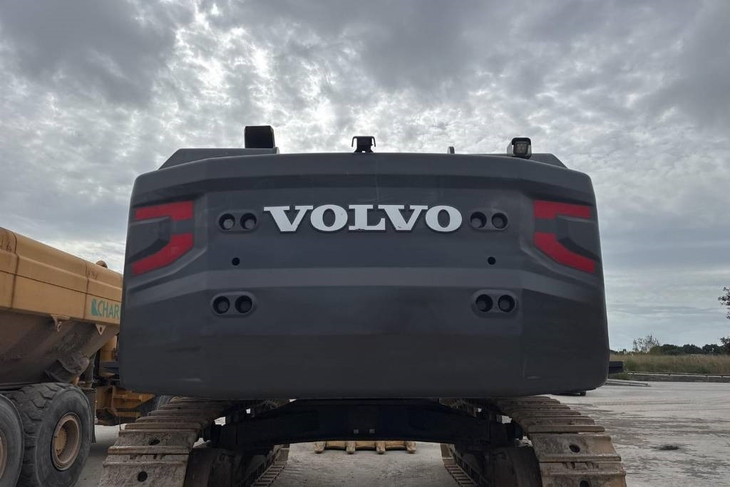 Volvo EC 750 EL - Верижен багер: снимка 3 Volvo EC 750 EL - Верижен багер: снимка 3