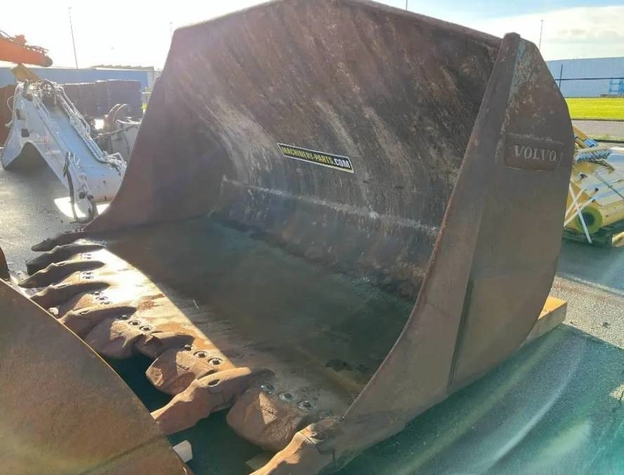 Volvo L350F Rock Bucket (Volvo) - Кофа за Строителна техника: снимка 2 Volvo L350F Rock Bucket (Volvo) - Кофа за Строителна техника: снимка 2