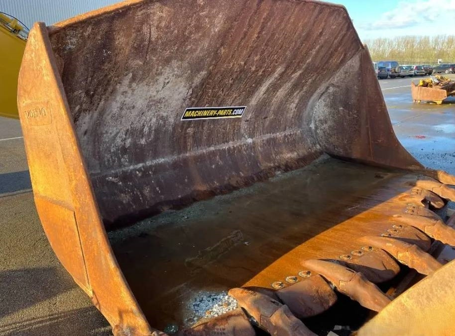 Volvo L350F Rock Bucket (Volvo) - Кофа за Строителна техника: снимка 1 Volvo L350F Rock Bucket (Volvo) - Кофа за Строителна техника: снимка 1