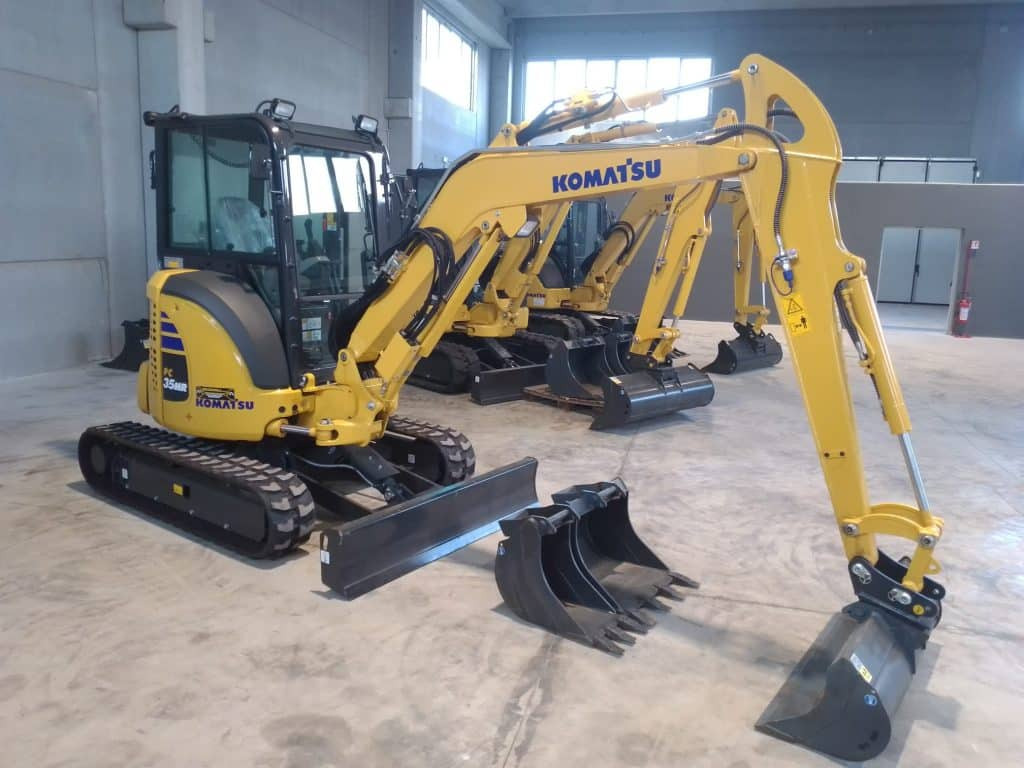 KOMATSU PC35MR-5 - Мини багер: снимка 5 KOMATSU PC35MR-5 - Мини багер: снимка 5