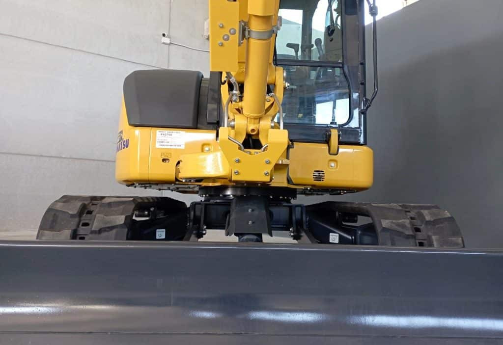 Komatsu PC58MR-5E0 - Мини багер: снимка 3 Komatsu PC58MR-5E0 - Мини багер: снимка 3