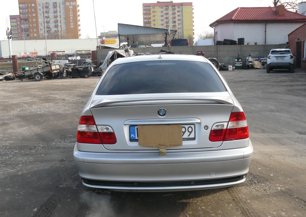 BMW Seria 3 320i - Седан: снимка 5 BMW Seria 3 320i - Седан: снимка 5