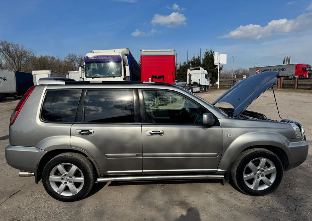 Nissan X-Trail 2.2 dCi 4x2 Comfort - Джип: снимка 3 Nissan X-Trail 2.2 dCi 4x2 Comfort - Джип: снимка 3