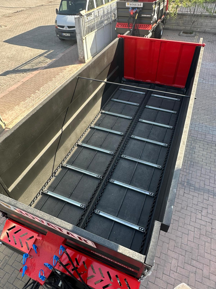 Novatar Manure Spreader Trailer 10 M3 - Разпръсквач за оборски тор: снимка 3 Novatar Manure Spreader Trailer 10 M3 - Разпръсквач за оборски тор: снимка 3