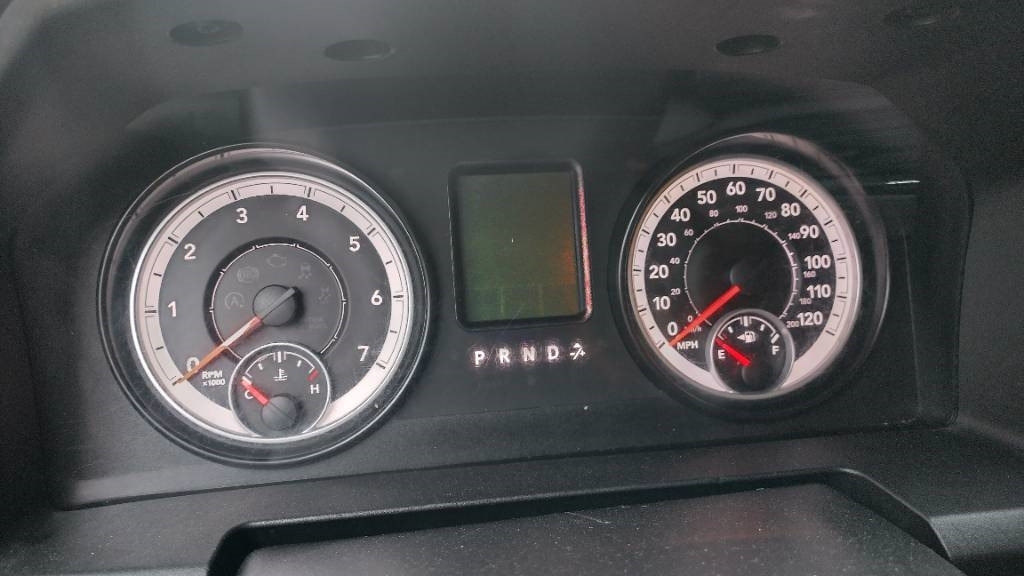 Пикап Dodge RAM 1500 5,7 hemi: снимка 7