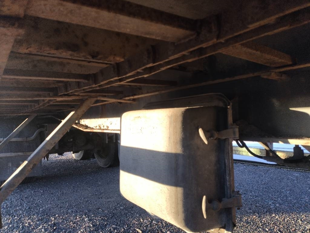 Lipe 81 mottinen ketjupurku kärry, rautajouset - Селскостопанско ремарке: снимка 3 Lipe 81 mottinen ketjupurku kärry, rautajouset - Селскостопанско ремарке: снимка 3