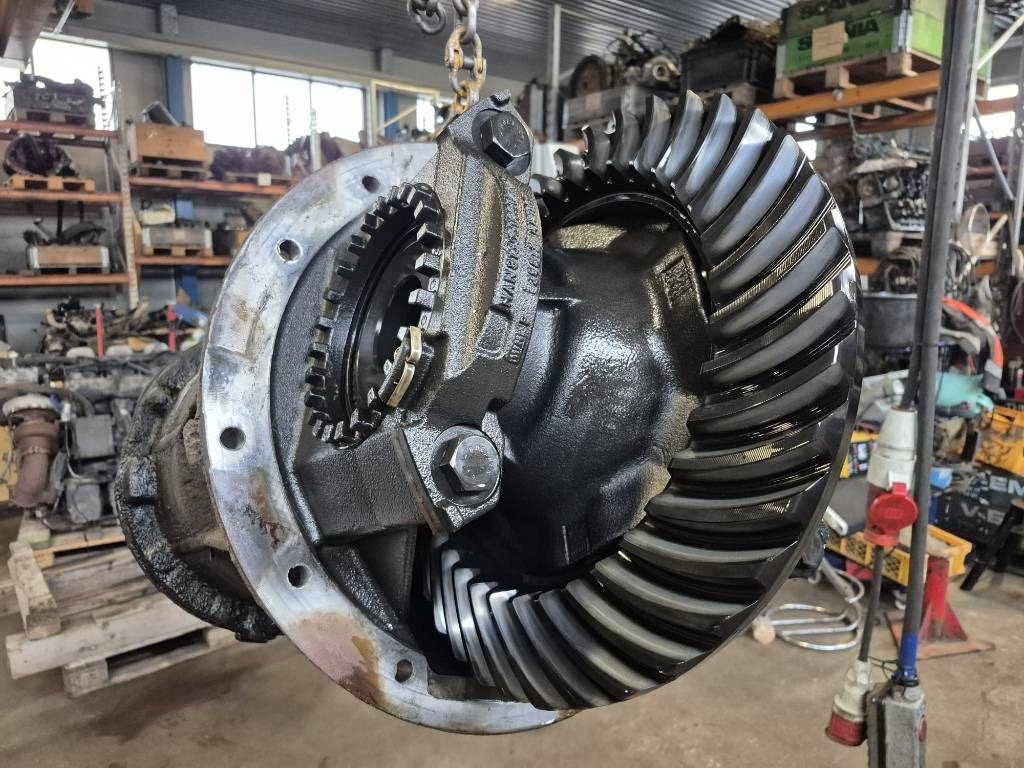 MAN HYD-1370 Etuperä ratio 3,70 - Ос и части за Камион: снимка 3 MAN HYD-1370 Etuperä ratio 3,70 - Ос и части за Камион: снимка 3