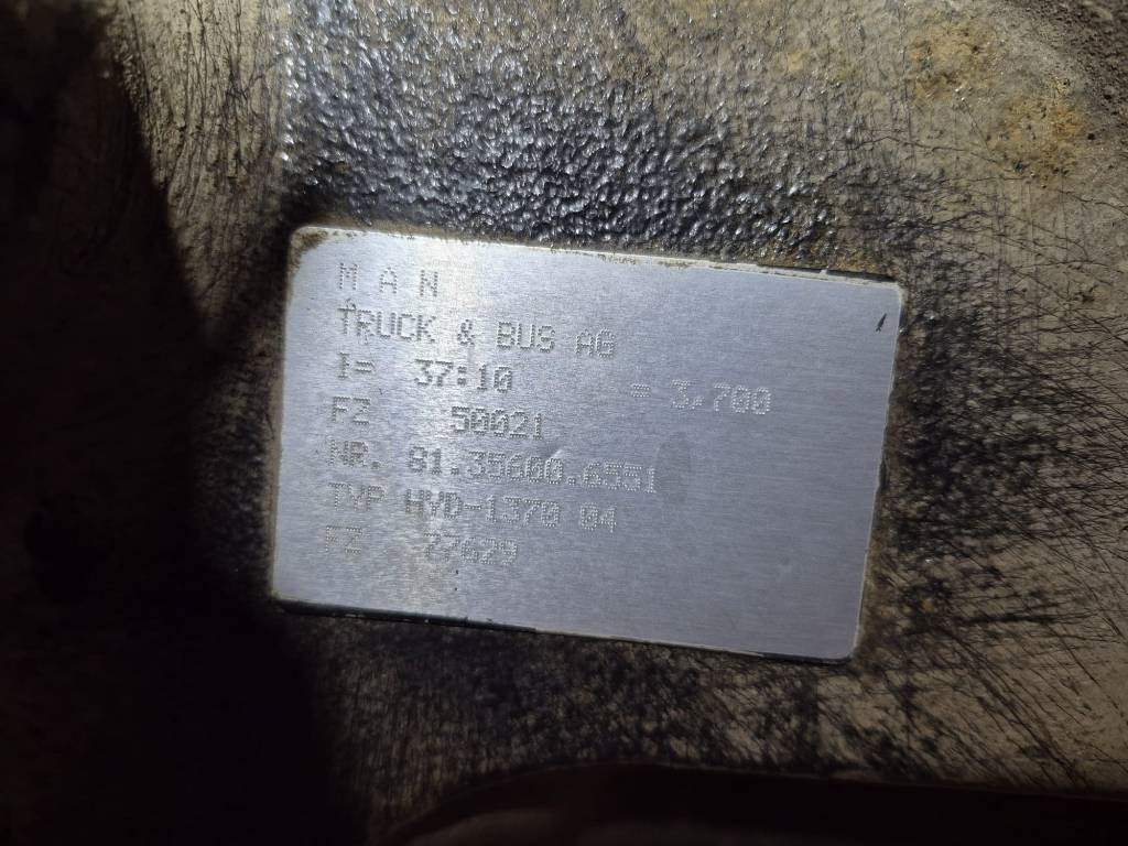 MAN HYD-1370 Etuperä ratio 3,70 - Ос и части за Камион: снимка 4 MAN HYD-1370 Etuperä ratio 3,70 - Ос и части за Камион: снимка 4