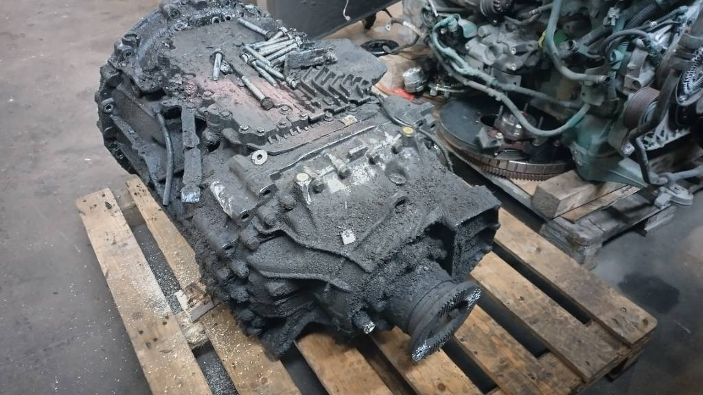 MAN ZF Traxon 12TX2820 TO - Скоростна кутия за Камион: снимка 1 MAN ZF Traxon 12TX2820 TO - Скоростна кутия за Камион: снимка 1