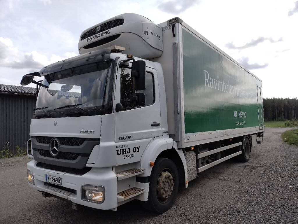 Mercedes-Benz Axor 1829 thermo king kone, 8,35m kori - Рефрижератор камион: снимка 2 Mercedes-Benz Axor 1829 thermo king kone, 8,35m kori - Рефрижератор камион: снимка 2
