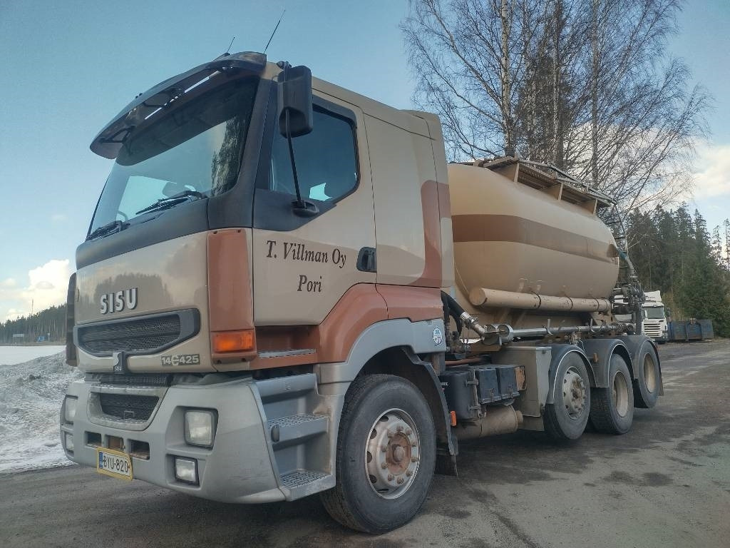 Sisu E14 8x2 kippipainepytty+kompura - Камион цистерна: снимка 2 Sisu E14 8x2 kippipainepytty+kompura - Камион цистерна: снимка 2