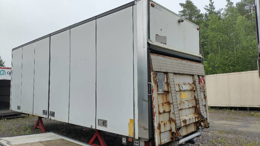 VAK 7,5m kokosivuauk kori+pl-nostin - Каросерия - фургон: снимка 2 VAK 7,5m kokosivuauk kori+pl-nostin - Каросерия - фургон: снимка 2
