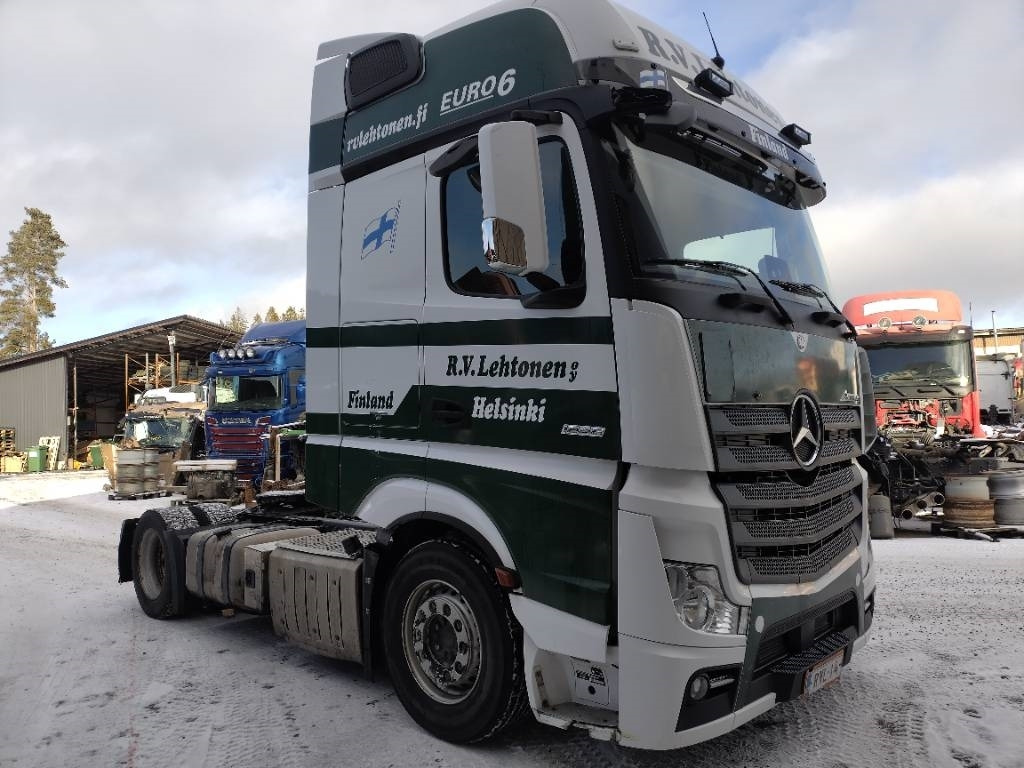 Mercedes-Benz Actros 1848 mega veturi - Влекач: снимка 1 Mercedes-Benz Actros 1848 mega veturi - Влекач: снимка 1
