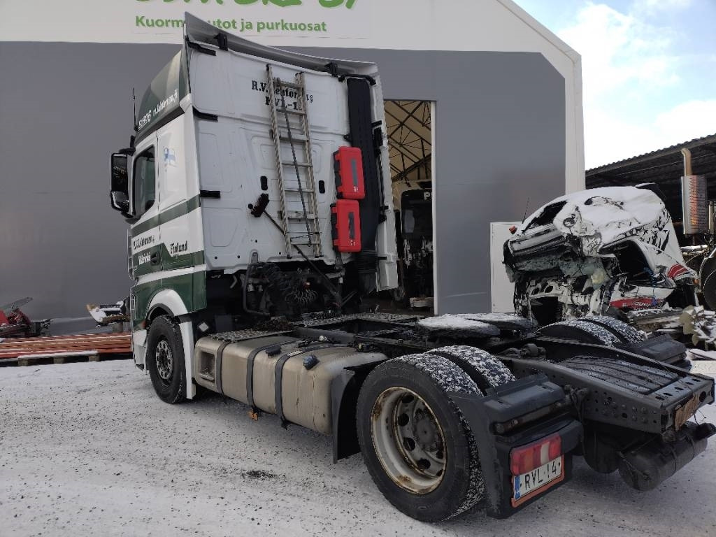 Mercedes-Benz Actros 1848 mega veturi - Влекач: снимка 4 Mercedes-Benz Actros 1848 mega veturi - Влекач: снимка 4