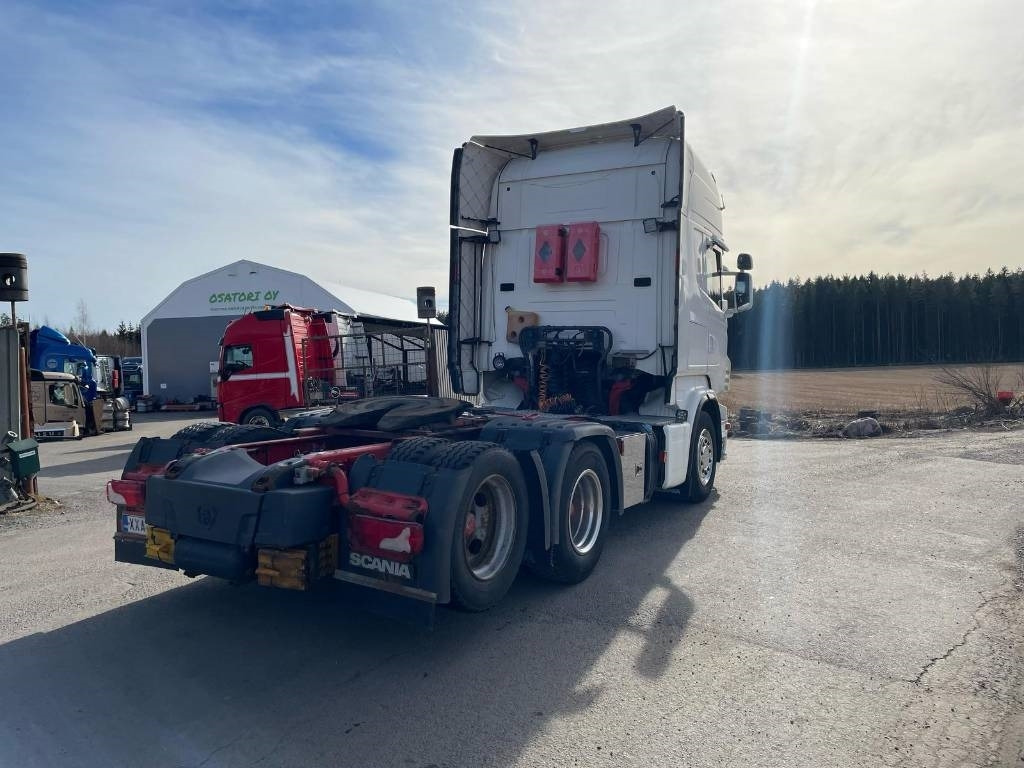 Scania R560 6x2 veturi - Влекач: снимка 4 Scania R560 6x2 veturi - Влекач: снимка 4