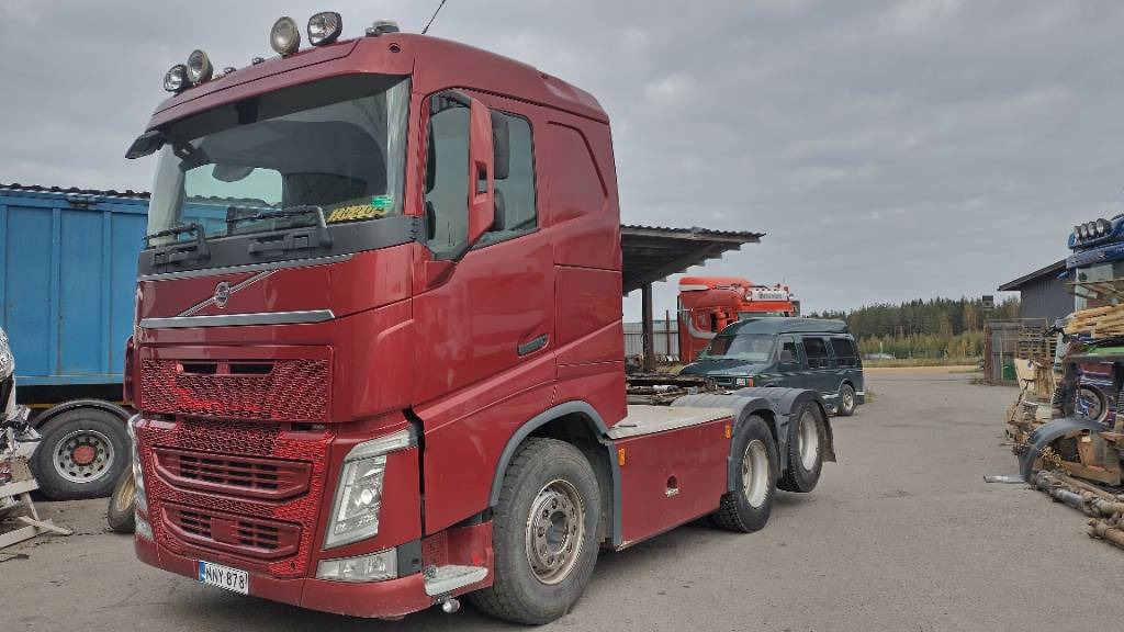 Volvo FH13 6x4 nouseva teliveto, HYDR!! - Влекач: снимка 1 Volvo FH13 6x4 nouseva teliveto, HYDR!! - Влекач: снимка 1