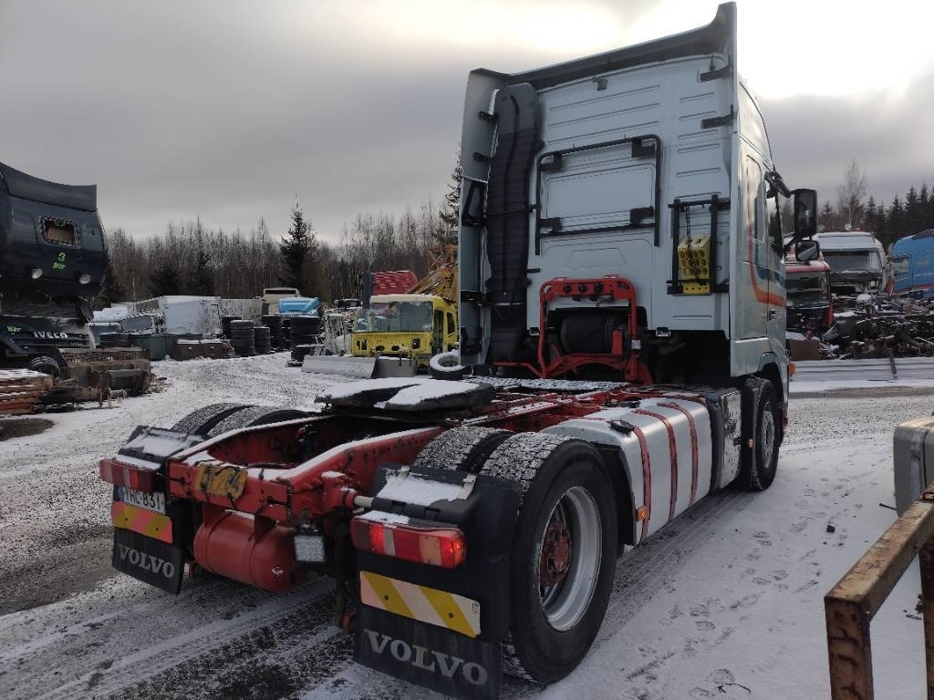 Volvo FH16 660 4x2 vetoauto - Влекач: снимка 4 Volvo FH16 660 4x2 vetoauto - Влекач: снимка 4