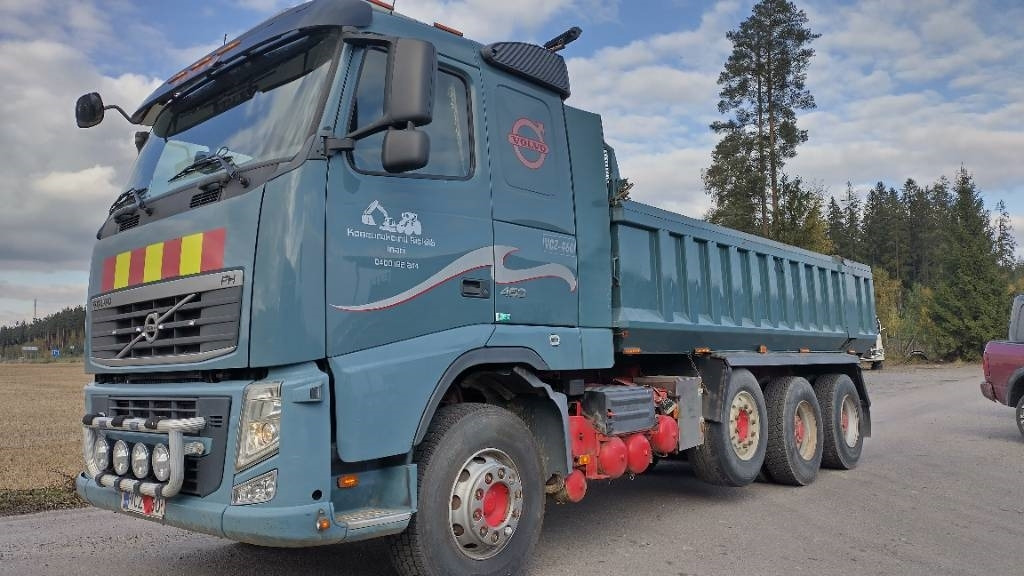 Volvo FH13 8x4 autom.kasettilava - Самосвал камион: снимка 1 Volvo FH13 8x4 autom.kasettilava - Самосвал камион: снимка 1