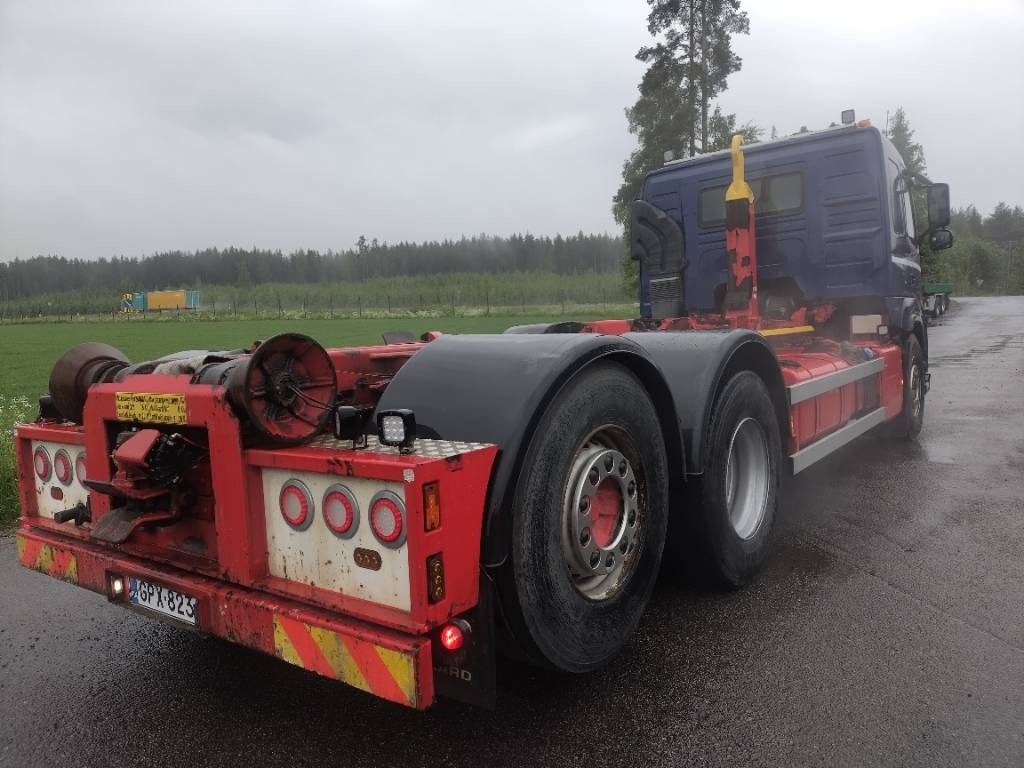 Volvo FM450 6x2 ohj.teli, Multilift koukkulaite - Мултилифт с кука камион: снимка 3 Volvo FM450 6x2 ohj.teli, Multilift koukkulaite - Мултилифт с кука камион: снимка 3