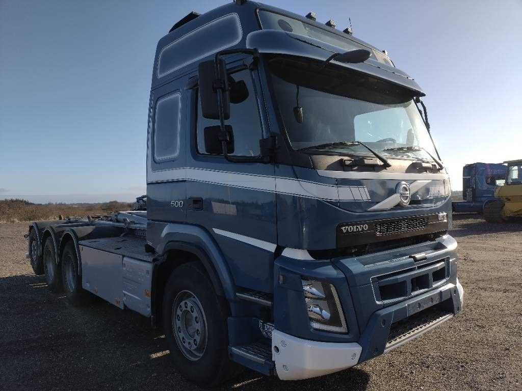 Volvo FMX500 8x4 palift koukku, 580tkm euro6 - Мултилифт с кука камион: снимка 2 Volvo FMX500 8x4 palift koukku, 580tkm euro6 - Мултилифт с кука камион: снимка 2