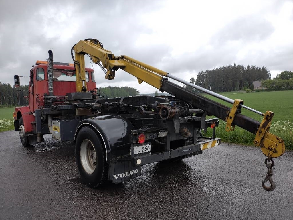 Volvo N7 Tico nosturi ja vl-laite,280tkm!! - Мултилифт за контейнери камион: снимка 4 Volvo N7 Tico nosturi ja vl-laite,280tkm!! - Мултилифт за контейнери камион: снимка 4