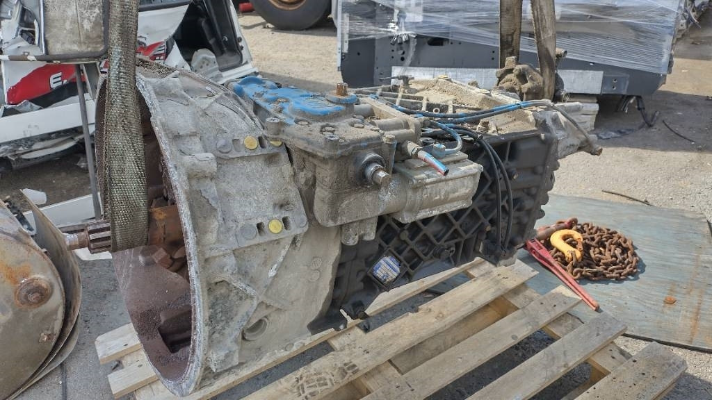 ZF 16s1920 TD vaihteisto - Скоростна кутия за Камион: снимка 2 ZF 16s1920 TD vaihteisto - Скоростна кутия за Камион: снимка 2