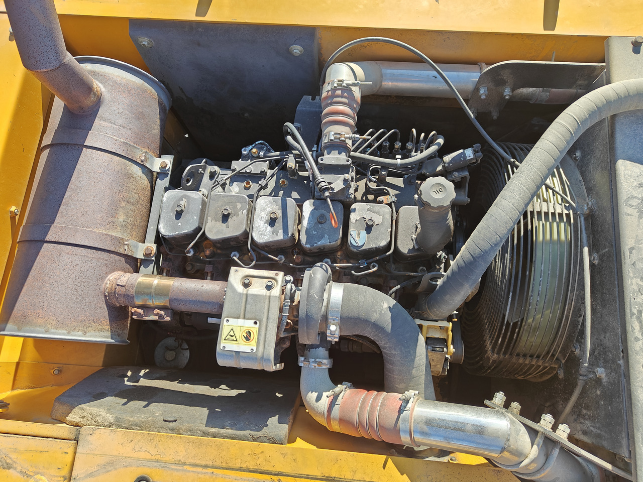 Верижен багер Hyundai Robex 210LC-7: снимка 15