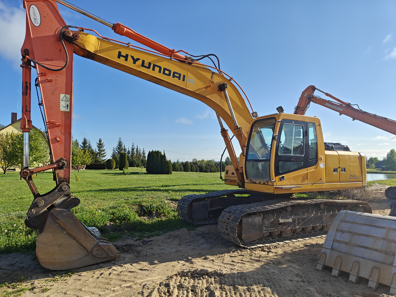 Hyundai Robex 210LC-7 - Верижен багер: снимка 1 Hyundai Robex 210LC-7 - Верижен багер: снимка 1