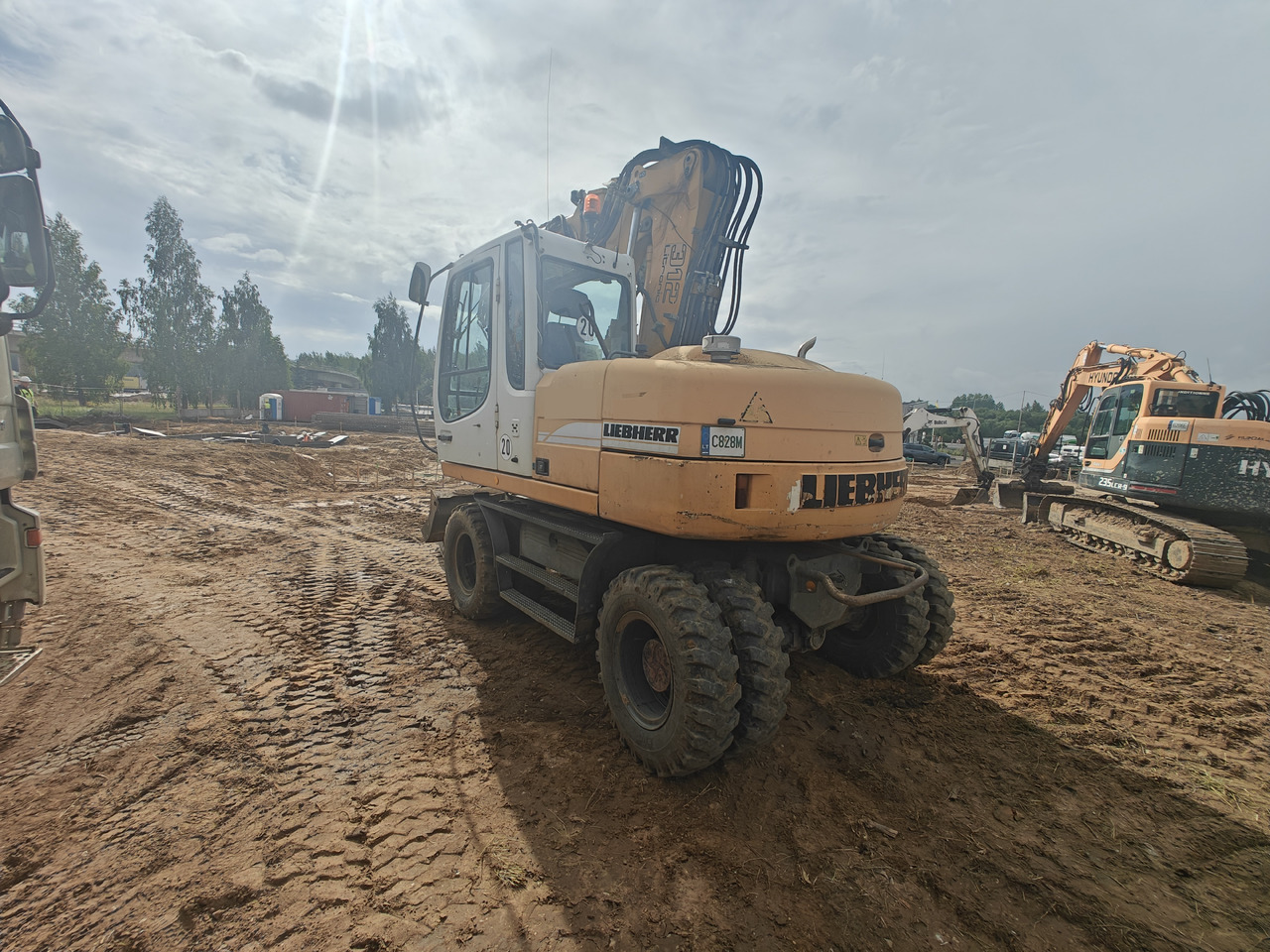 LIEBHERR A312 - Колесен багер: снимка 5 LIEBHERR A312 - Колесен багер: снимка 5