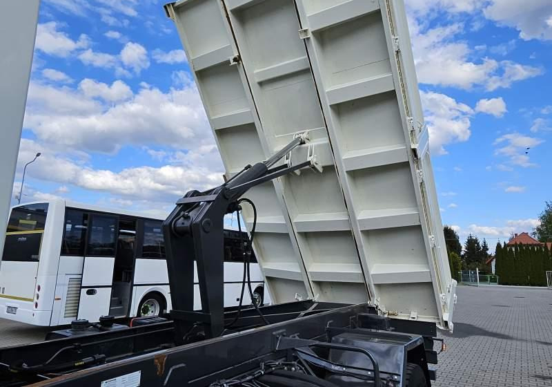 DAF LF 55.220 / SPROWADZONY Z FRANCJI / 119 000 KM - Самосвал камион: снимка 4 DAF LF 55.220 / SPROWADZONY Z FRANCJI / 119 000 KM - Самосвал камион: снимка 4