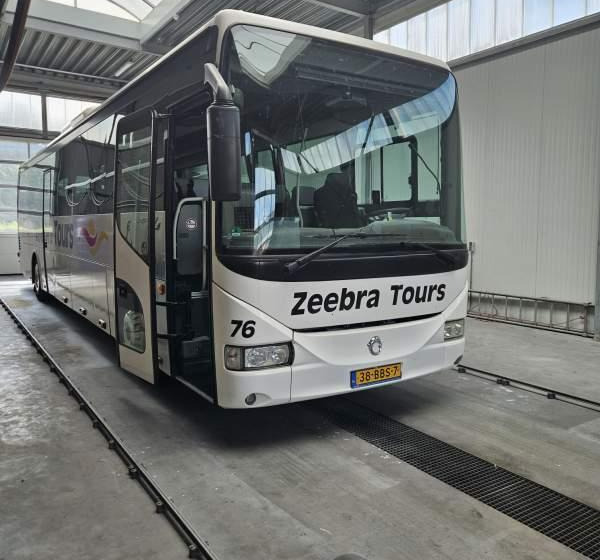 Irisbus ARWAY / KLIMATYZACJA/ PODWÓJNE SZYBY BOCZNE - Междуградски автобус: снимка 1 Irisbus ARWAY / KLIMATYZACJA/ PODWÓJNE SZYBY BOCZNE - Междуградски автобус: снимка 1