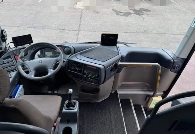 Irisbus EVADYS H / SPROWADZONY / MANUAL / EURO 5 - Междуградски автобус: снимка 4 Irisbus EVADYS H / SPROWADZONY / MANUAL / EURO 5 - Междуградски автобус: снимка 4