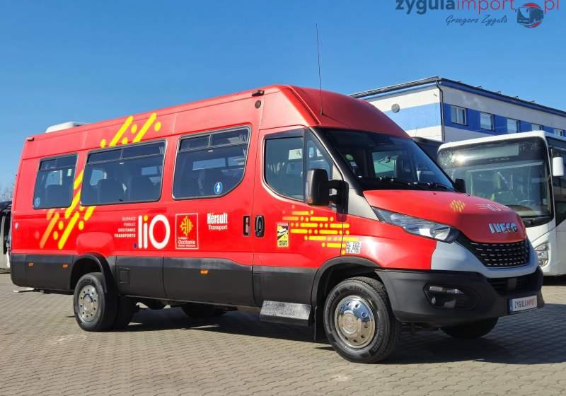 Iveco DAILY 65C18/SPROWADZONE/23 MIEJSCA/KLIM/WINDA - Микробус, Пътнически бус: снимка 1 Iveco DAILY 65C18/SPROWADZONE/23 MIEJSCA/KLIM/WINDA - Микробус, Пътнически бус: снимка 1