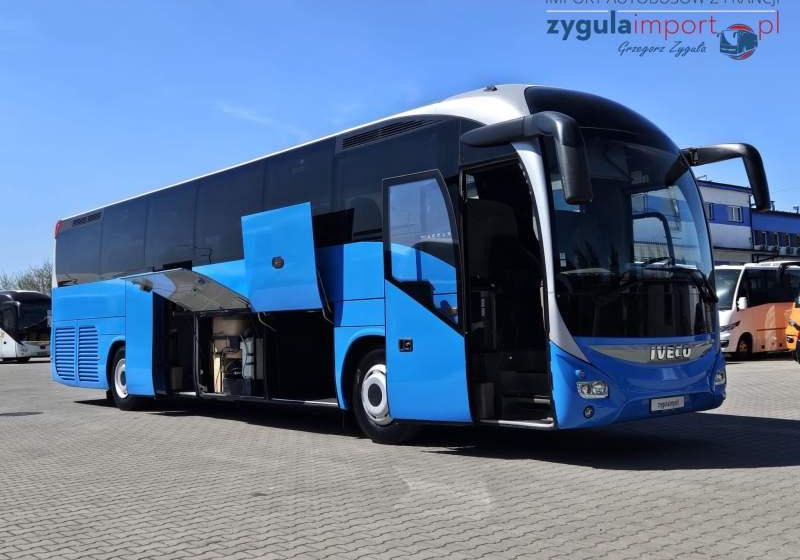 Iveco MAGELYS HD / SPROWADZONY / MANUAL / EURO 6 - Туристически автобус: снимка 1 Iveco MAGELYS HD / SPROWADZONY / MANUAL / EURO 6 - Туристически автобус: снимка 1