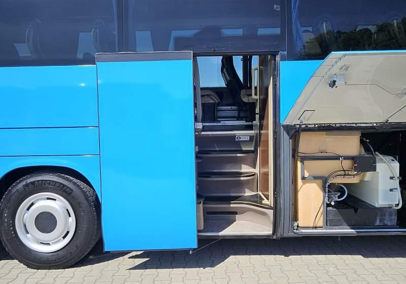 Iveco MAGELYS HD / SPROWADZONY / MANUAL / EURO 6 - Туристически автобус: снимка 3 Iveco MAGELYS HD / SPROWADZONY / MANUAL / EURO 6 - Туристически автобус: снимка 3
