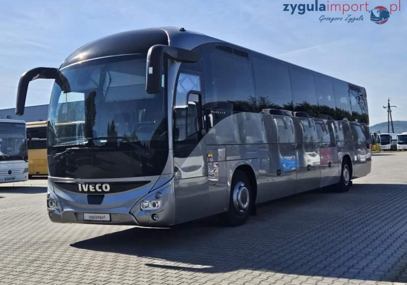 Iveco MAGELYS HD / SPROWADZONY/ MANUAL/ EURO 6 - Туристически автобус: снимка 1 Iveco MAGELYS HD / SPROWADZONY/ MANUAL/ EURO 6 - Туристически автобус: снимка 1