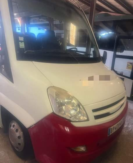 Iveco PRODIG 33 / SPROWADZONE Z KORSYKI - Микробус, Пътнически бус: снимка 2 Iveco PRODIG 33 / SPROWADZONE Z KORSYKI - Микробус, Пътнически бус: снимка 2