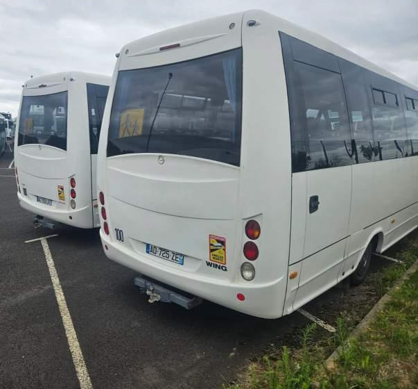 Iveco WING / SPROWADZONY/ 34 MIEJSCA/ MANUAL - Микробус, Пътнически бус: снимка 3 Iveco WING / SPROWADZONY/ 34 MIEJSCA/ MANUAL - Микробус, Пътнически бус: снимка 3