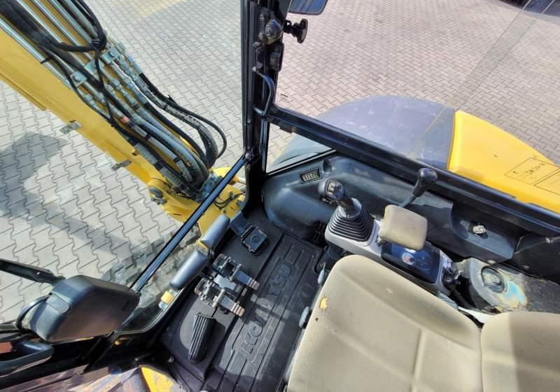 Верижен багер Komatsu PC55MR-3 / SPROWADZONA / 4 380 MTH: снимка 19