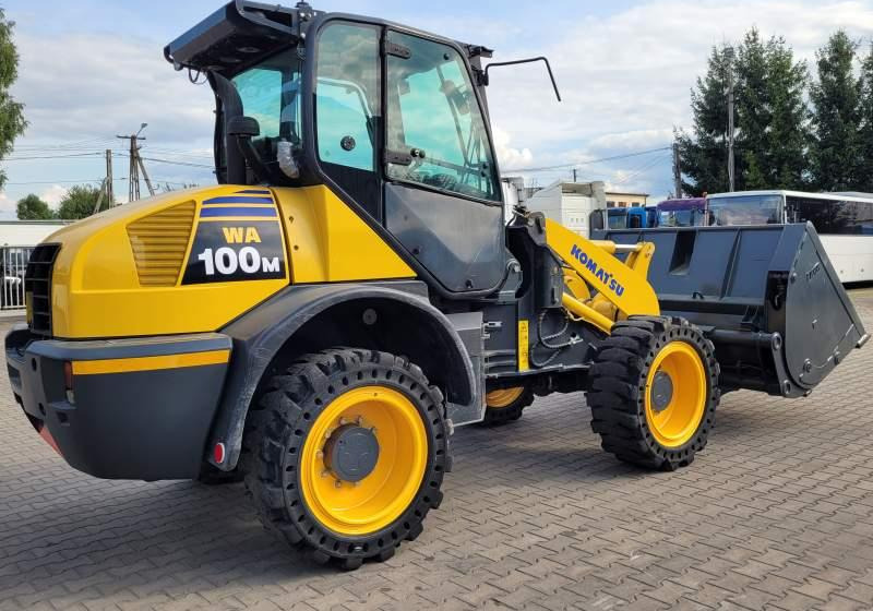 Komatsu WA1 100M / SPROWADZONA Z FRANCJI/ 6 300 MTH - Колесен товарач: снимка 2 Komatsu WA1 100M / SPROWADZONA Z FRANCJI/ 6 300 MTH - Колесен товарач: снимка 2