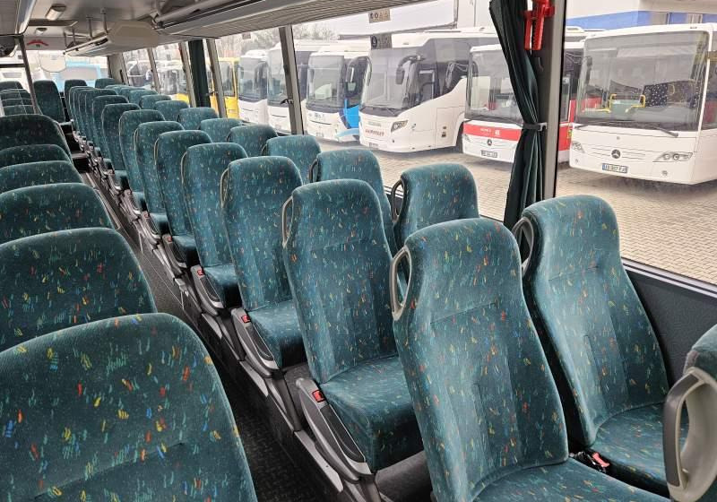 Междуградски автобус Mercedes-Benz INTOURO M/L / SPROWADZONY / EEV / AUTOMAT: снимка 43