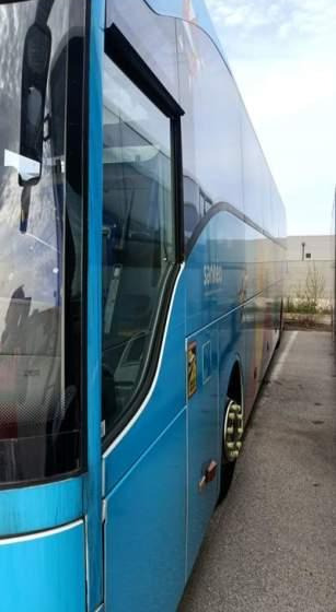 Mercedes-Benz TOURISMO M2 / SPROWADZONY / MANUAL / EURO 5 - Туристически автобус: снимка 3 Mercedes-Benz TOURISMO M2 / SPROWADZONY / MANUAL / EURO 5 - Туристически автобус: снимка 3