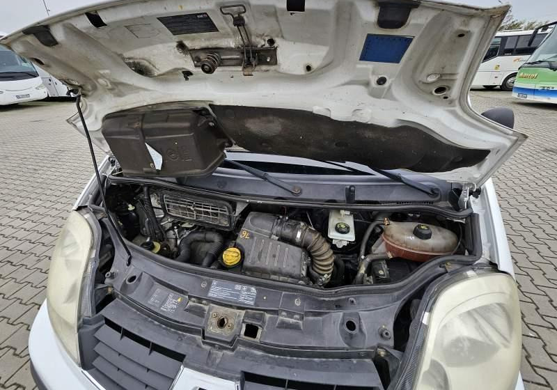 Renault TRAFIC 2.0 DCI 90 COMBI L2H1 / SPROWADZONY - Микробус, Пътнически бус: снимка 3 Renault TRAFIC 2.0 DCI 90 COMBI L2H1 / SPROWADZONY - Микробус, Пътнически бус: снимка 3