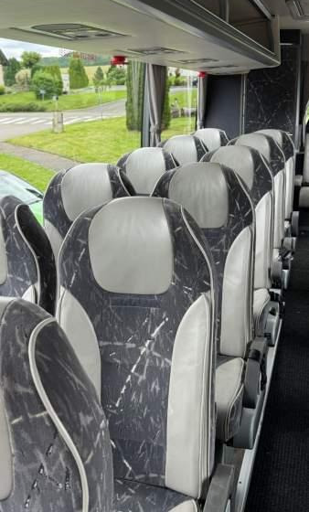 VanHool 911 ALICRON / SPROWADZONY / KRÓTKI/ MANUAL - Туристически автобус: снимка 5 VanHool 911 ALICRON / SPROWADZONY / KRÓTKI/ MANUAL - Туристически автобус: снимка 5