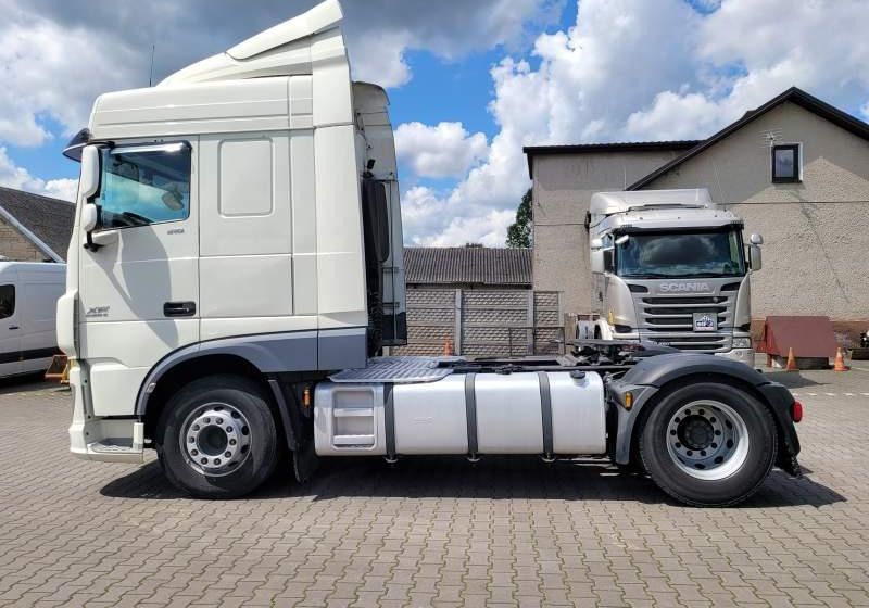 DAF XF510 SPACE CAB / SPROWADZONY / MANUAL / RETARDER - Влекач: снимка 5 DAF XF510 SPACE CAB / SPROWADZONY / MANUAL / RETARDER - Влекач: снимка 5
