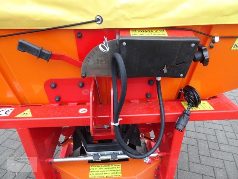 Dexwal PK1200 850L Streuer Salzstreuer Düngerstreuer Winterdienst - Машина за разпръскване на сол/ Пясък: снимка 2 Dexwal PK1200 850L Streuer Salzstreuer Düngerstreuer Winterdienst - Машина за разпръскване на сол/ Пясък: снимка 2