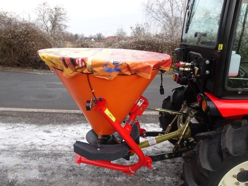 Dexwal Salzstreuer Düngerstreuer Streuer Trichterstreuer 200 Liter - Машина за разпръскване на сол/ Пясък: снимка 1 Dexwal Salzstreuer Düngerstreuer Streuer Trichterstreuer 200 Liter - Машина за разпръскване на сол/ Пясък: снимка 1