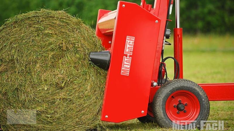 Metal-Fach Z237 Ballenwickelgerät Rundballenwickler Selbstlader NEU - Машина за фолиране: снимка 5 Metal-Fach Z237 Ballenwickelgerät Rundballenwickler Selbstlader NEU - Машина за фолиране: снимка 5