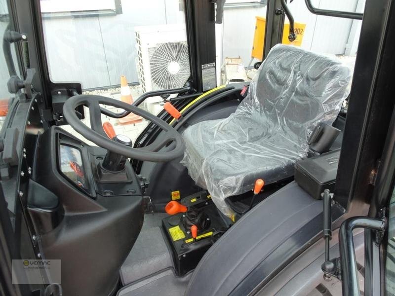 Нови Малък трактор Solis Solis 26 26PS Kabine Traktor Schlepper Allrad Industrie NEU: снимка 9 Нови Малък трактор Solis Solis 26 26PS Kabine Traktor Schlepper Allrad Industrie NEU: снимка 9